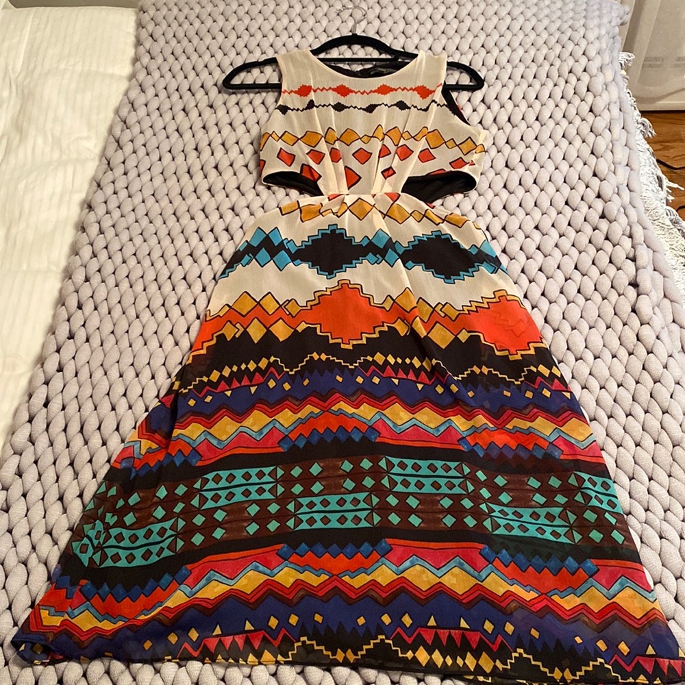 ZARA. Trafaluc Collection, Aztec print cut out dress